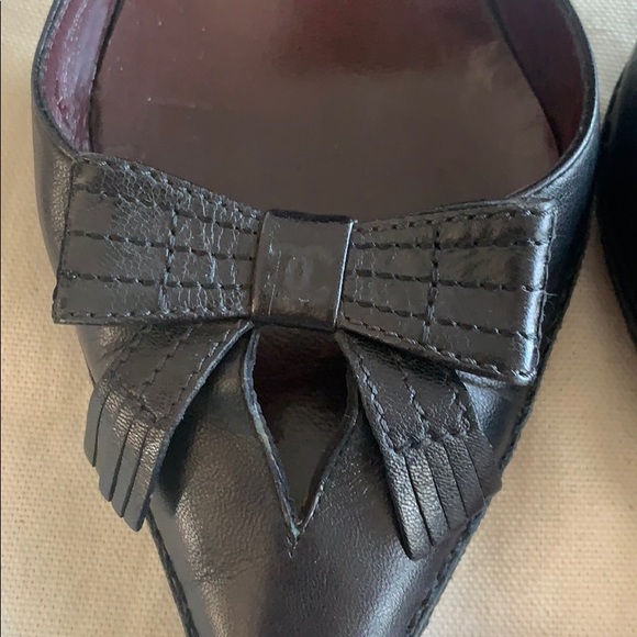 CHANEL Bow Logo Leather Heels Size 38.5 - Picture 3 of 10
